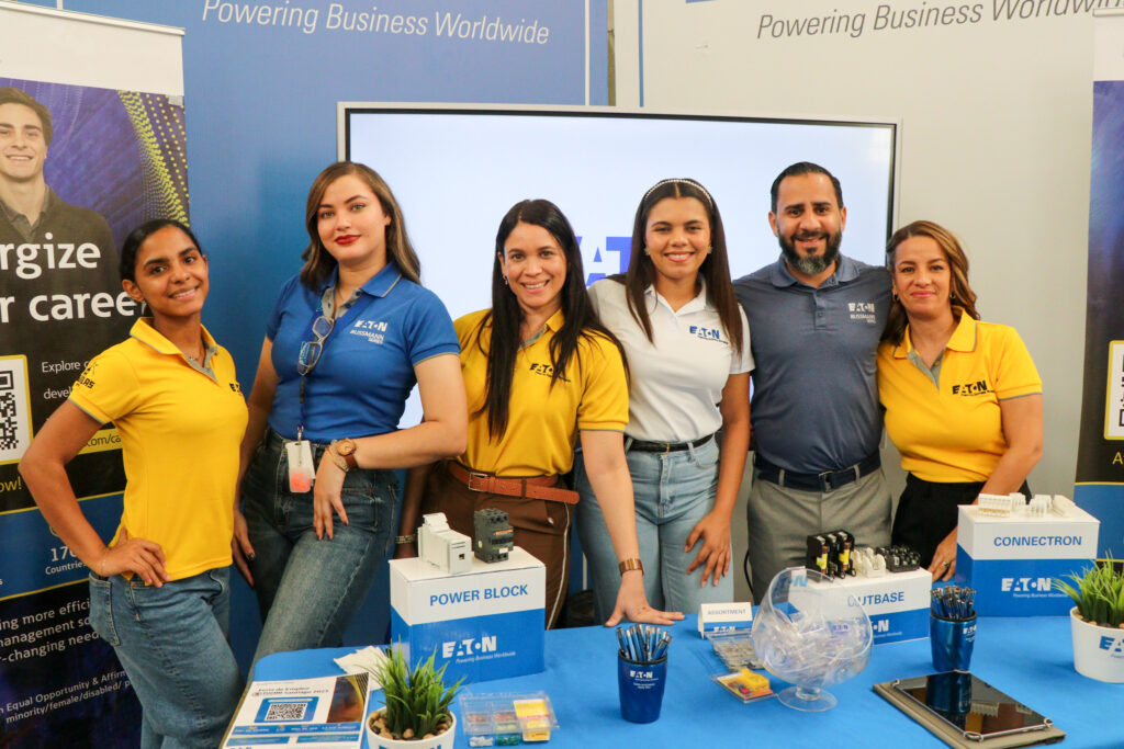 22-05-25 Feria de Empleos-06